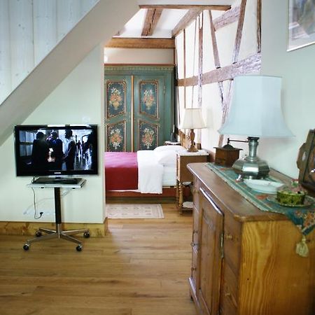 Gites Les Bains Riquewihr Habitación foto