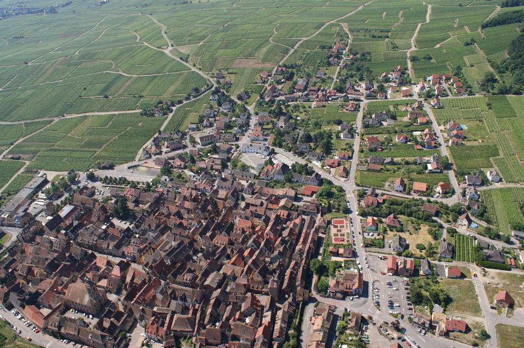 Gites Les Bains Riquewihr Exterior foto